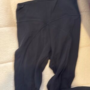 Black lululemon Leggings.